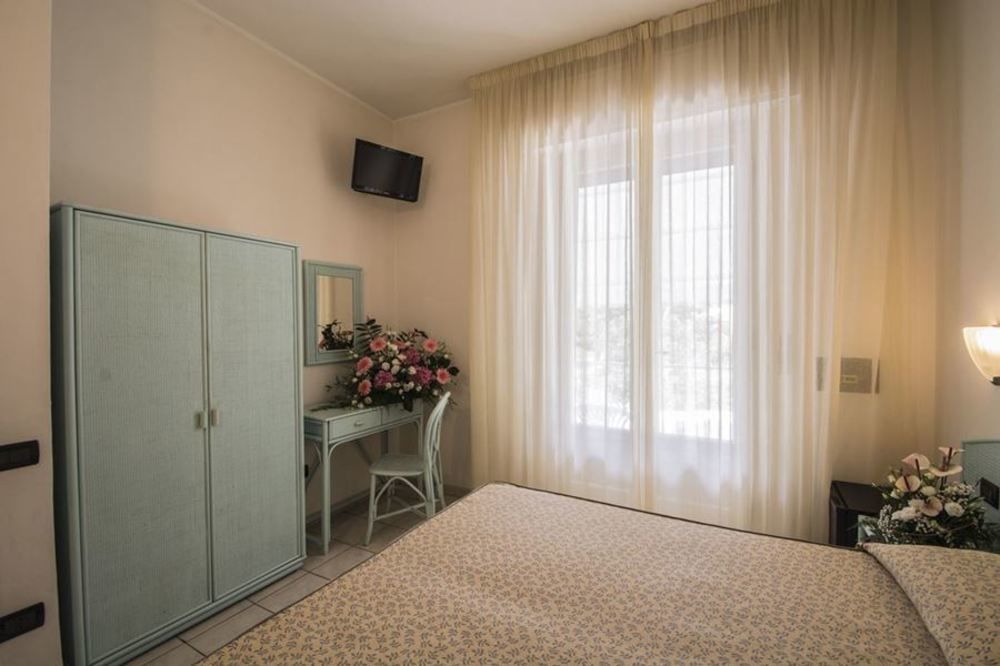 Hotel Riviera Blu ティレニア エクステリア 写真